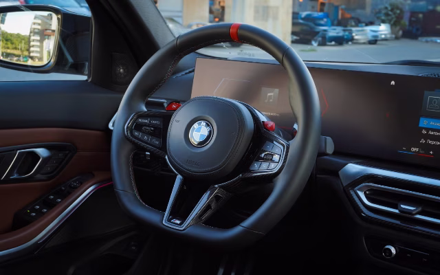 BMW M3 Competition — detal, wynajem w Warszawie